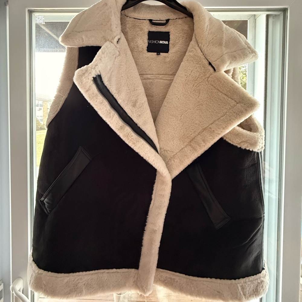 Fashion Nova Black and Cream Faux Shearling Moto Vest